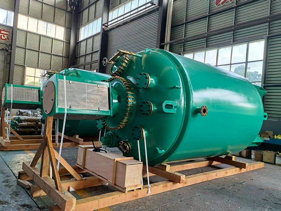 Эмалированный реактор закрытого типа