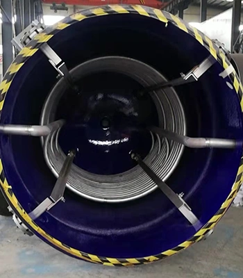 Реактор с внутренним змеевиком