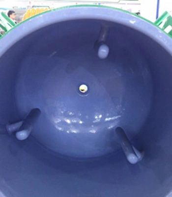 Корпус емкости с приваренной перегородкой