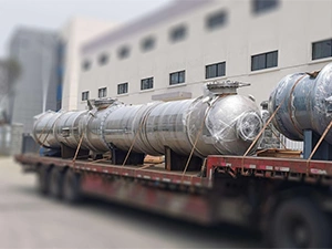 Промышленная ректификационная колонна (материал: титан)