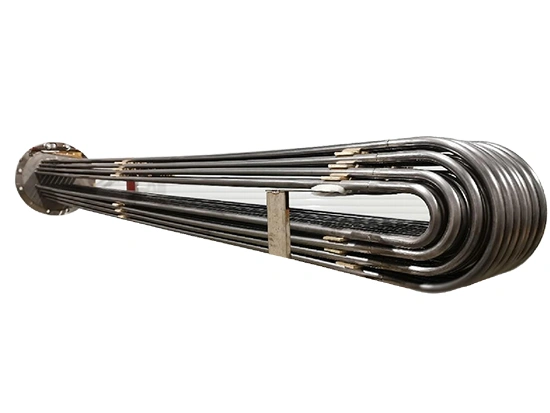 Теплообменник с U-образными трубами (материал: тантал)